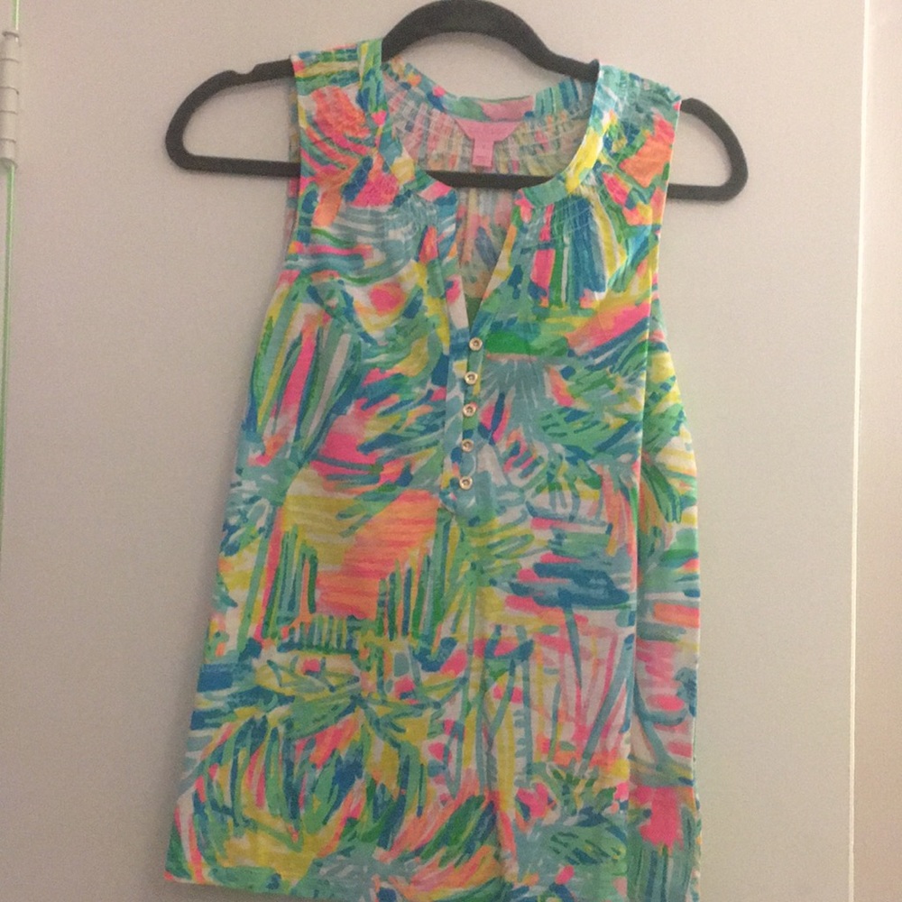 Lilly Pulitzer Essie top in Sea Salt and Sun